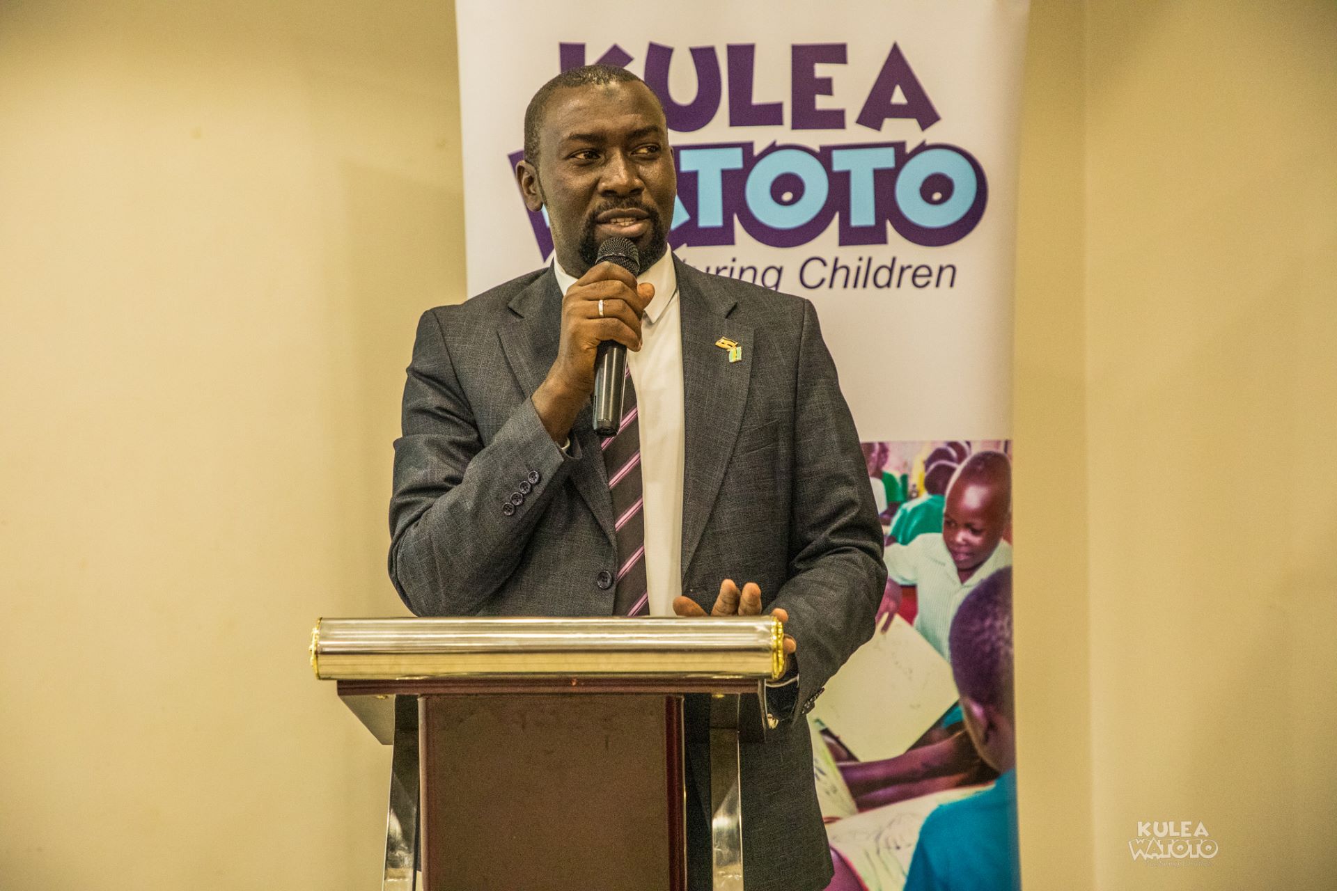 Hussein Mwesige, DEO Kyegegwa District make their submissions during the policy dialogue with MPs on the Parliamentary Forum on Children. They among others recommended that pre-primary education is made compulsory starting with at least one-year compulsory pre-primary education in all government-aided schools