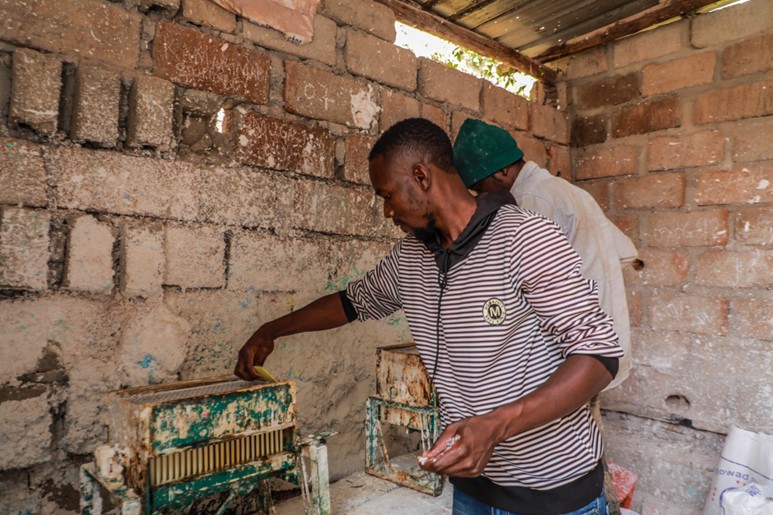 Francis actively engages in chalk-making alongside young men that he has employed to support him at the business. With this business, Francis has not only provided for his family but also offered employment to fellow young people